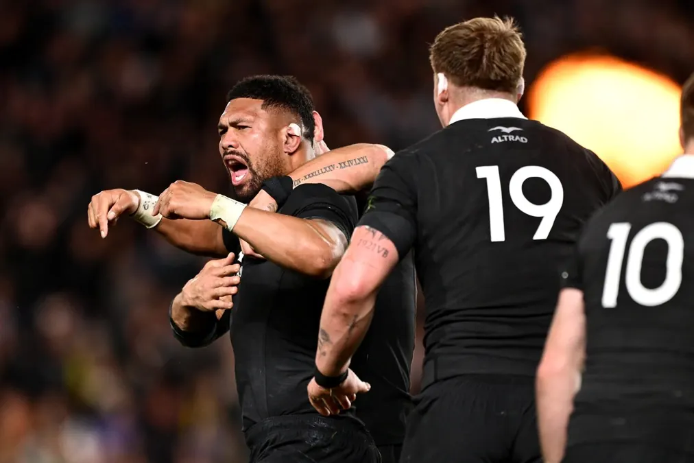 All Blacks Defeat Springboks to Extend Unbeaten Streak at Eden Park